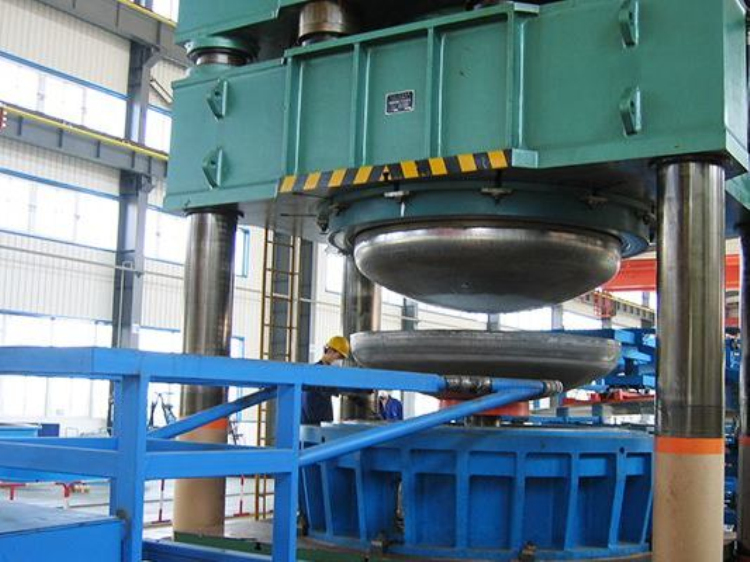 6.5米封头压鼓机